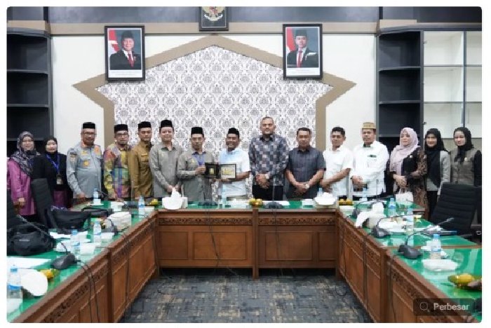 Sambut Peneliti dari Malaysia, Waled Nura: Syariat Islam di Aceh Adalah Model untuk Dunia